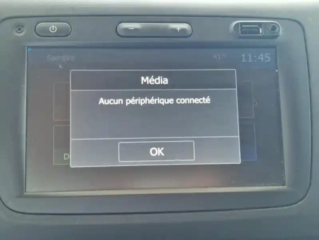 Dacia Duster ii techroad blue dci 115 4x2 — photo 13