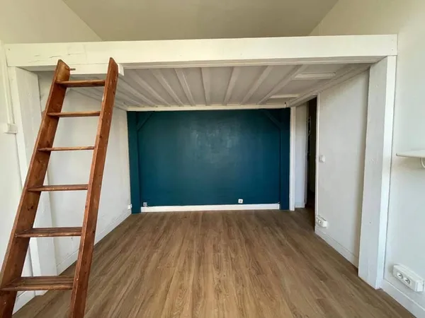 Studio 1 pièce 21 m²