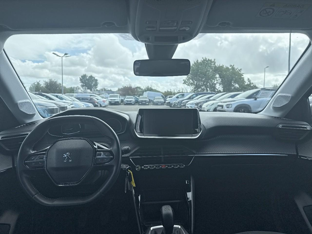 Peugeot 208 puretech 75 s&s bvm5 active — photo 2