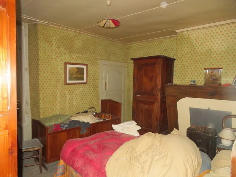 Photo 4