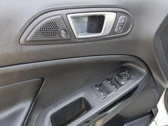 Ford Ecosport 1.0 ecoboost 125ch st-line — photo 9