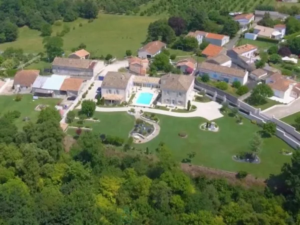Propriété 10 pièces 455 m²