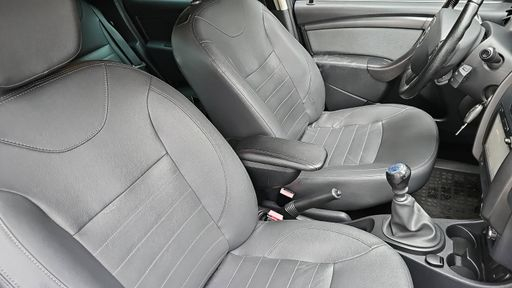 Dacia Duster 1.5 dCi 110 - Prestige – 2016 – 97160 km – Diesel – Boîte Manuelle — photo 5