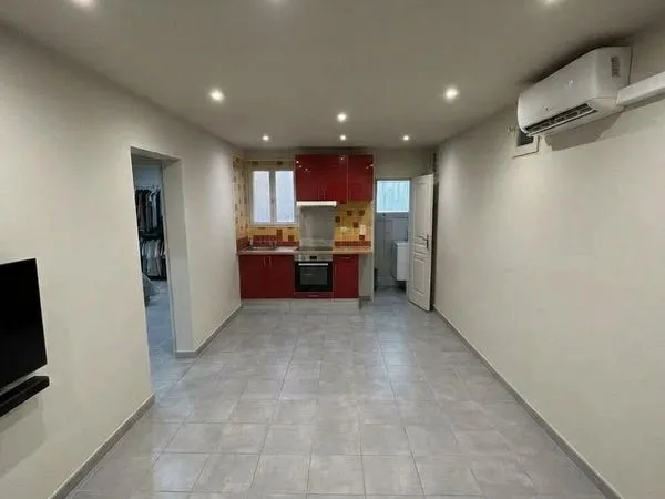 Appartement T3 avec petite terrasse