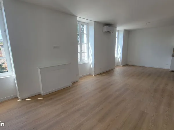 Appartement T3 Rénové avec parking - Cahors