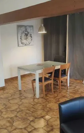 Maison 1 pièce 90 m²