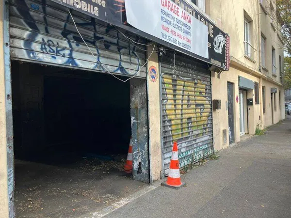Local commercial 102 m²