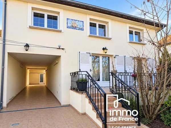 Maison 7 pièces 126 m²