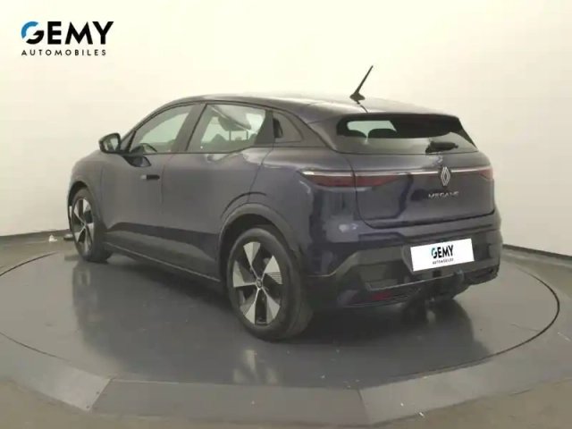 Renault Megane e-tech ev60 220 ch optimum charge — photo 22