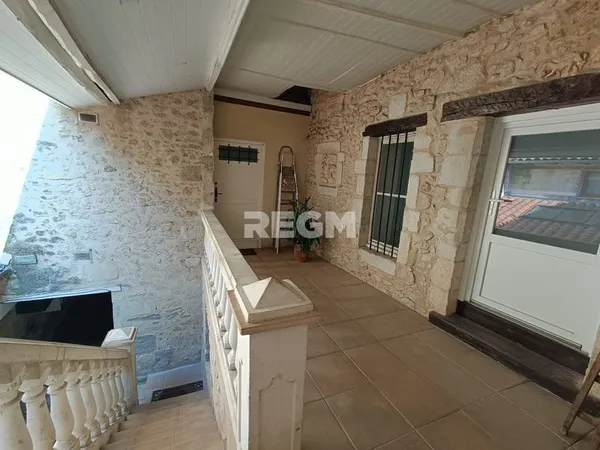 Appartement 3 Pièces 66m2 - A rénover - Hypercentre Périgueu