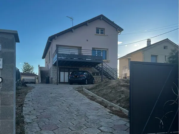 Maison rénovée 3 ch - Terrain 1 350 m²