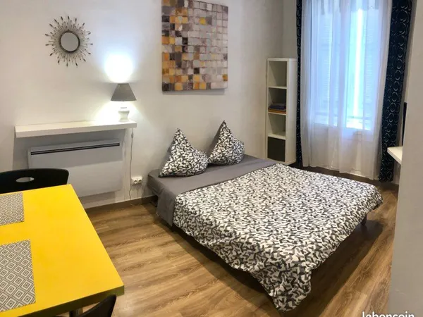 Studio 15m2 quartier des musiciens