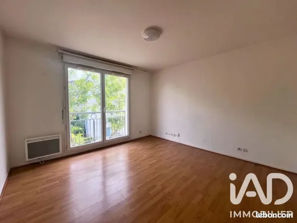Studio Cergy Le Haut - 3 min de la gare - RER A