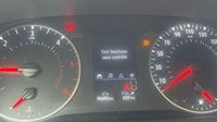 Renault Mégane 1.5 Blue dCi 115ch Evolution — photo 9