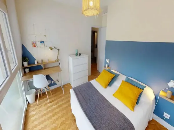 Colocation 5 Arcole- Chambre 1