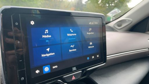 Toyota Yaris Cross 1.5 HSD 116 Hybrid 4WD E-CVT 92 - Collection – 2022 – 89403 km – Hybride essence – Boîte Robotisée — photo 23