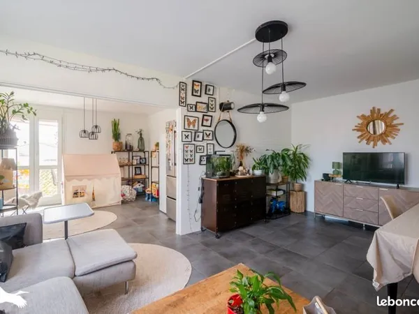 Appartement 5 pièces 102 m²