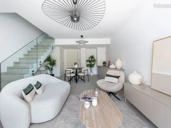 Appartement 4 pièces - Saint-Laurent-du-Var
