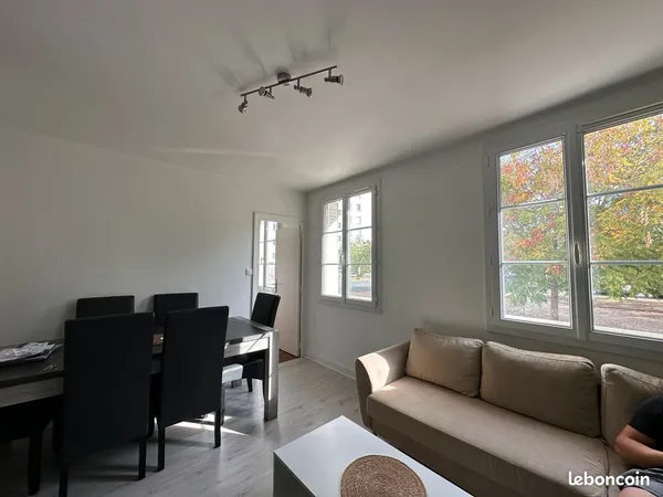 T3 meublé 52 m² avec parking - Résidence calme - Bourges