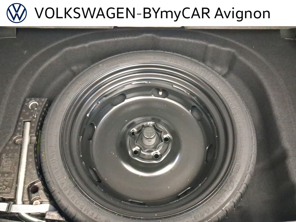 Volkswagen Golf 1.5 eTSI EVO2 116 DSG7 — photo 21