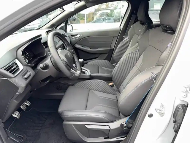 Renault Clio tce 90 ch gsr2 — photo 18