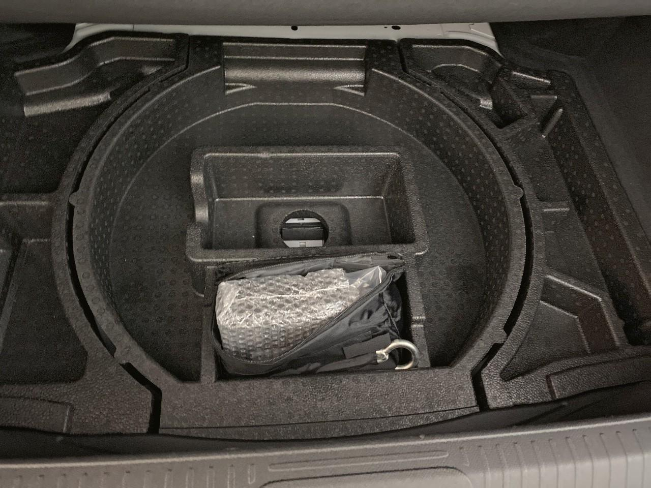 Ds Ds 4 bluehdi 130 eat8 etoile - alcantara — photo 12