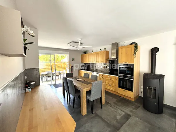 Maison 6 pièces 157 m²