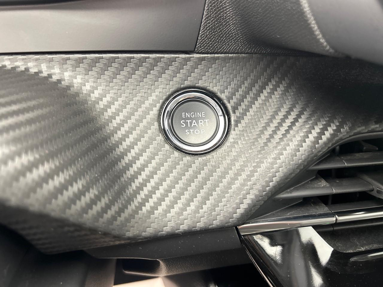 Peugeot 2008 puretech 130 s&s bvm6 allure — photo 19