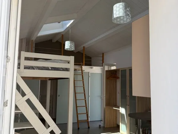Location maisonnette centre bourg ANGOULINS