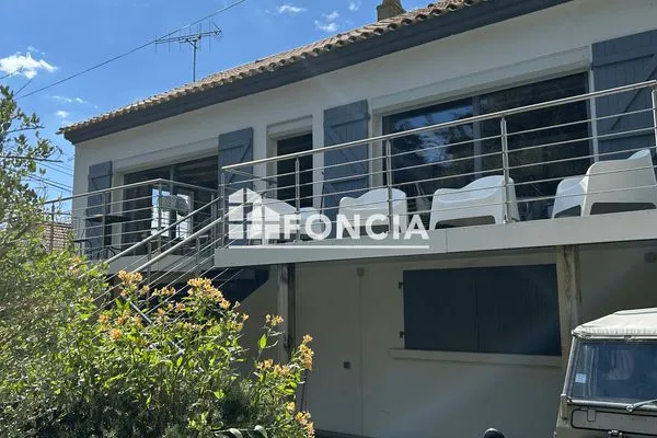 Maison 6 pièces 164 m²