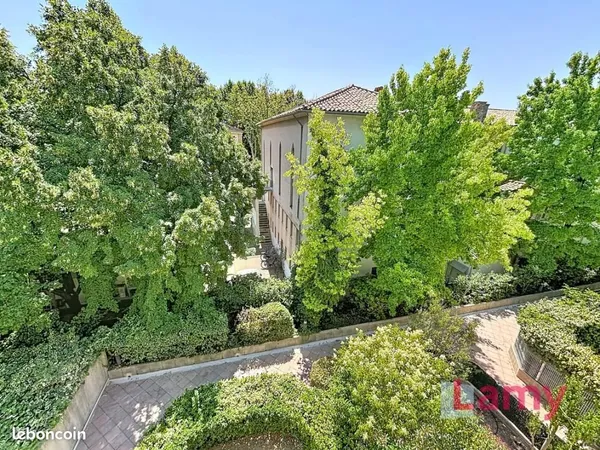 Appartement 4 pièces 117 m²