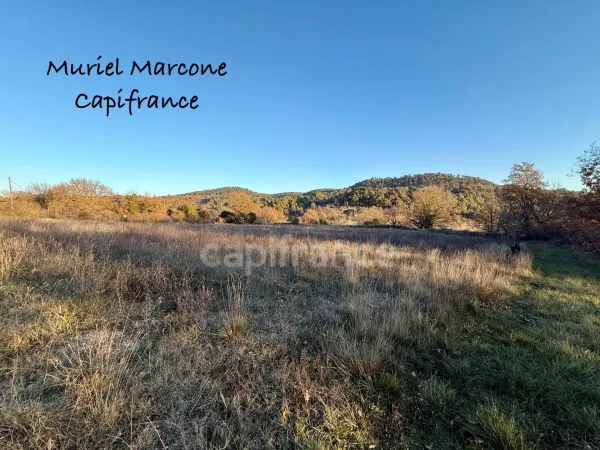 Terrain 5800 m²