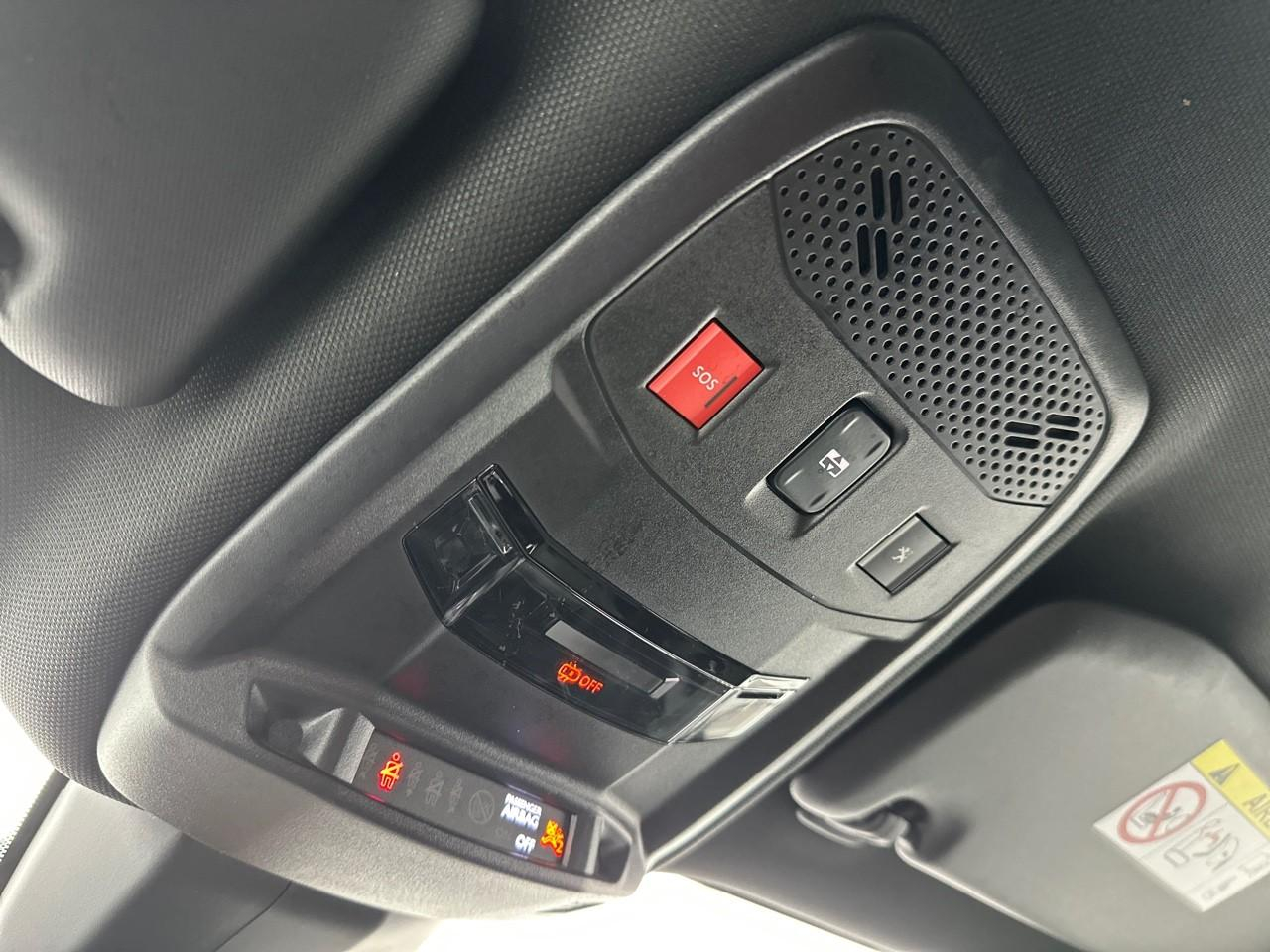 Peugeot 2008 puretech 130 s&s eat8 gt — photo 33