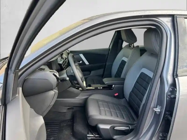 Citroën C4 hybride 145 e-dcs6 — photo 11