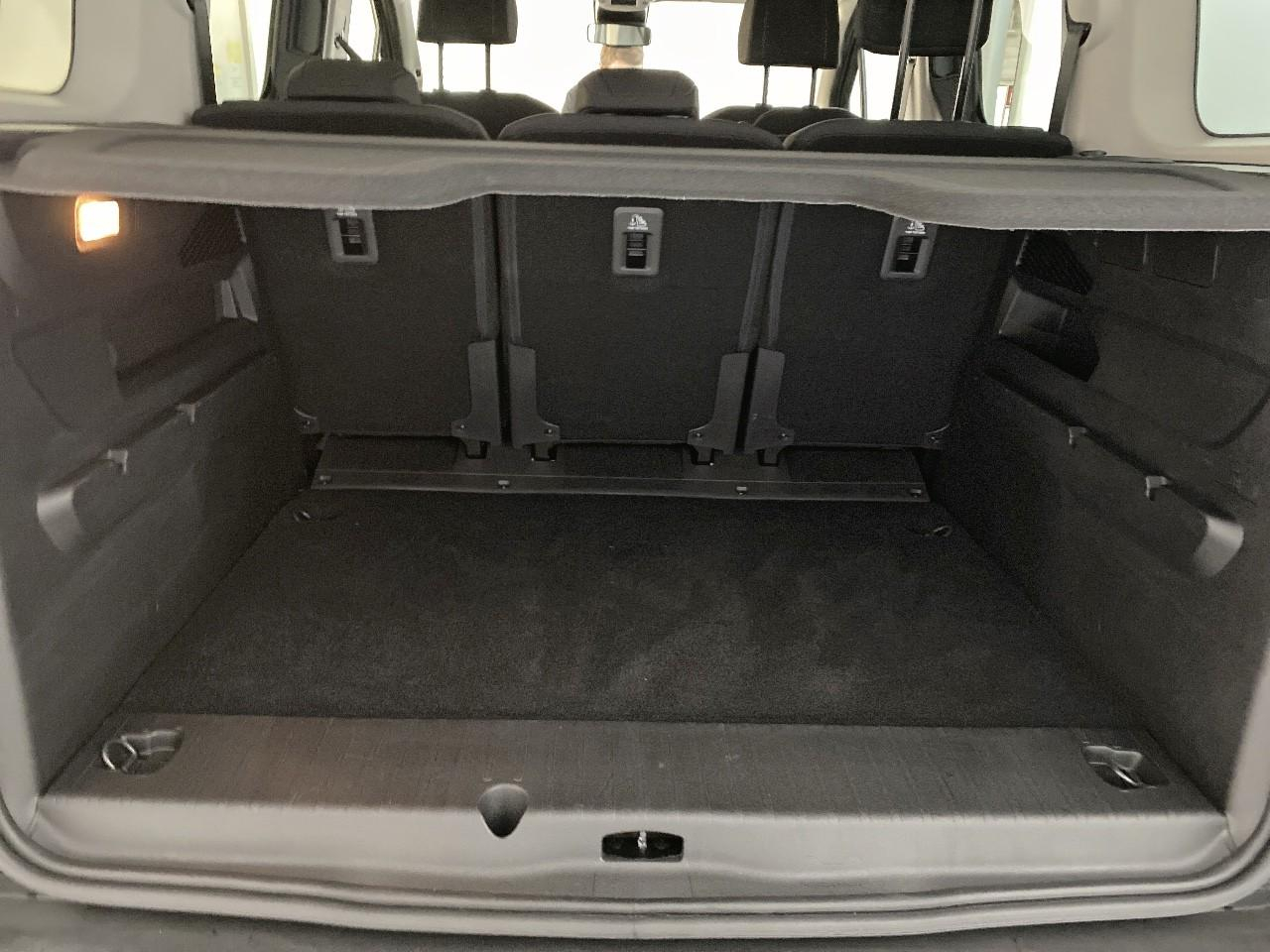Peugeot Rifter m diesel 130 ch automatique 5pl gt — photo 6