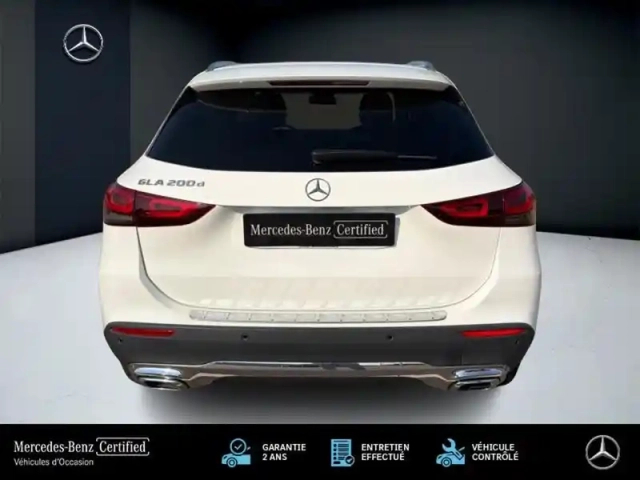 Mercedes Gla 200 d progressive line — photo 4