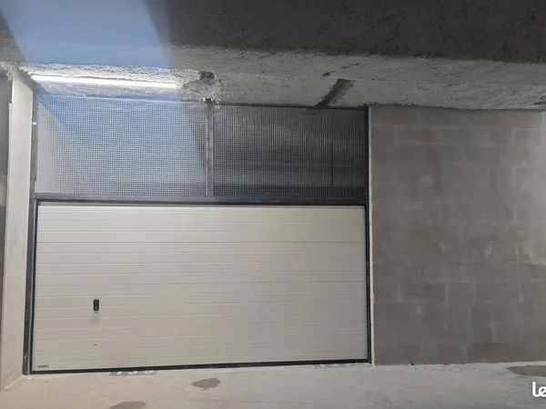 Garage à vendre 65 m2