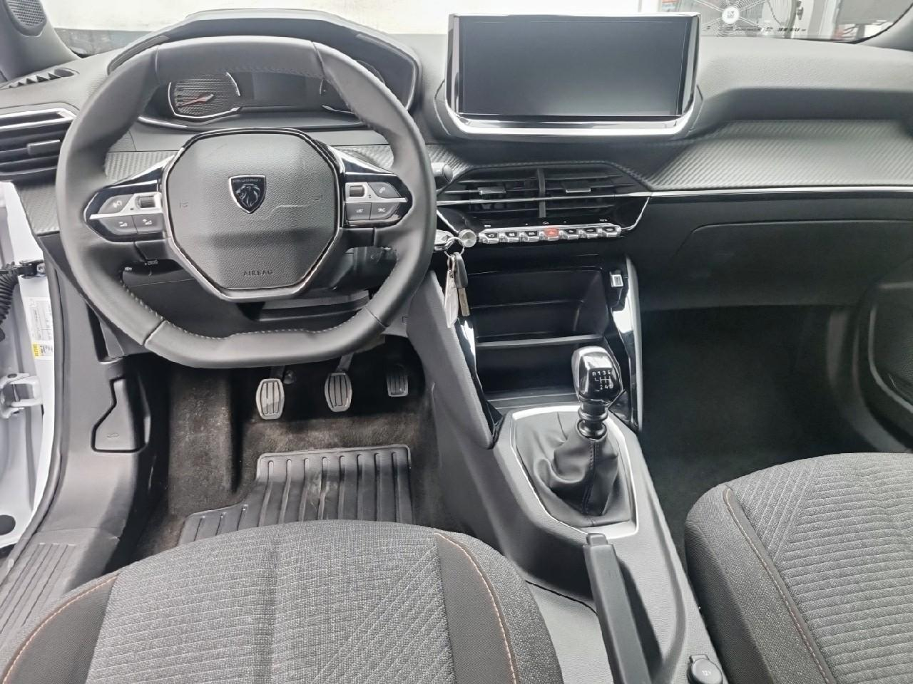 Peugeot 2008 100 s&s bvm6 style — photo 12