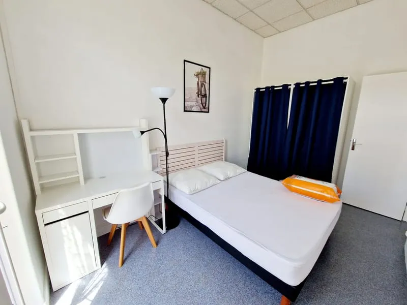 Photo 3
