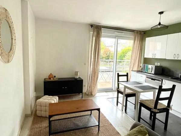 Appartement meublé T2 avec jardin privatif de 80 m²
