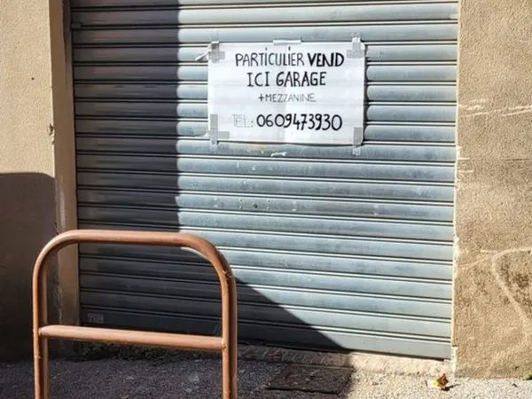 Garage accès direct rue rare grasse centre