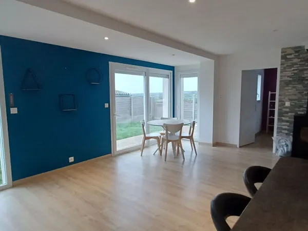 Maison 2 pièces 90 m²