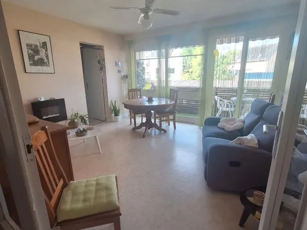 Appartement + garage fermé ind