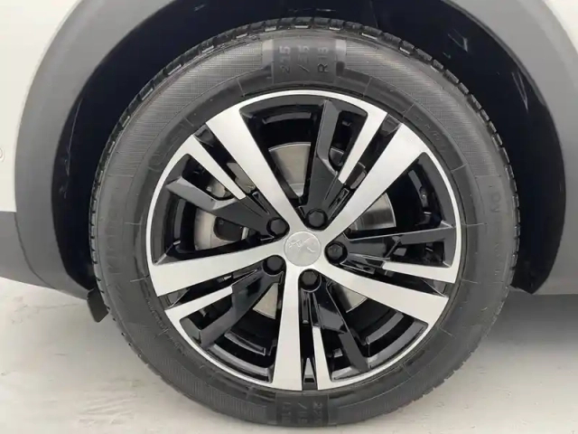 Peugeot 3008 hybrid 225 e-eat8 — photo 18