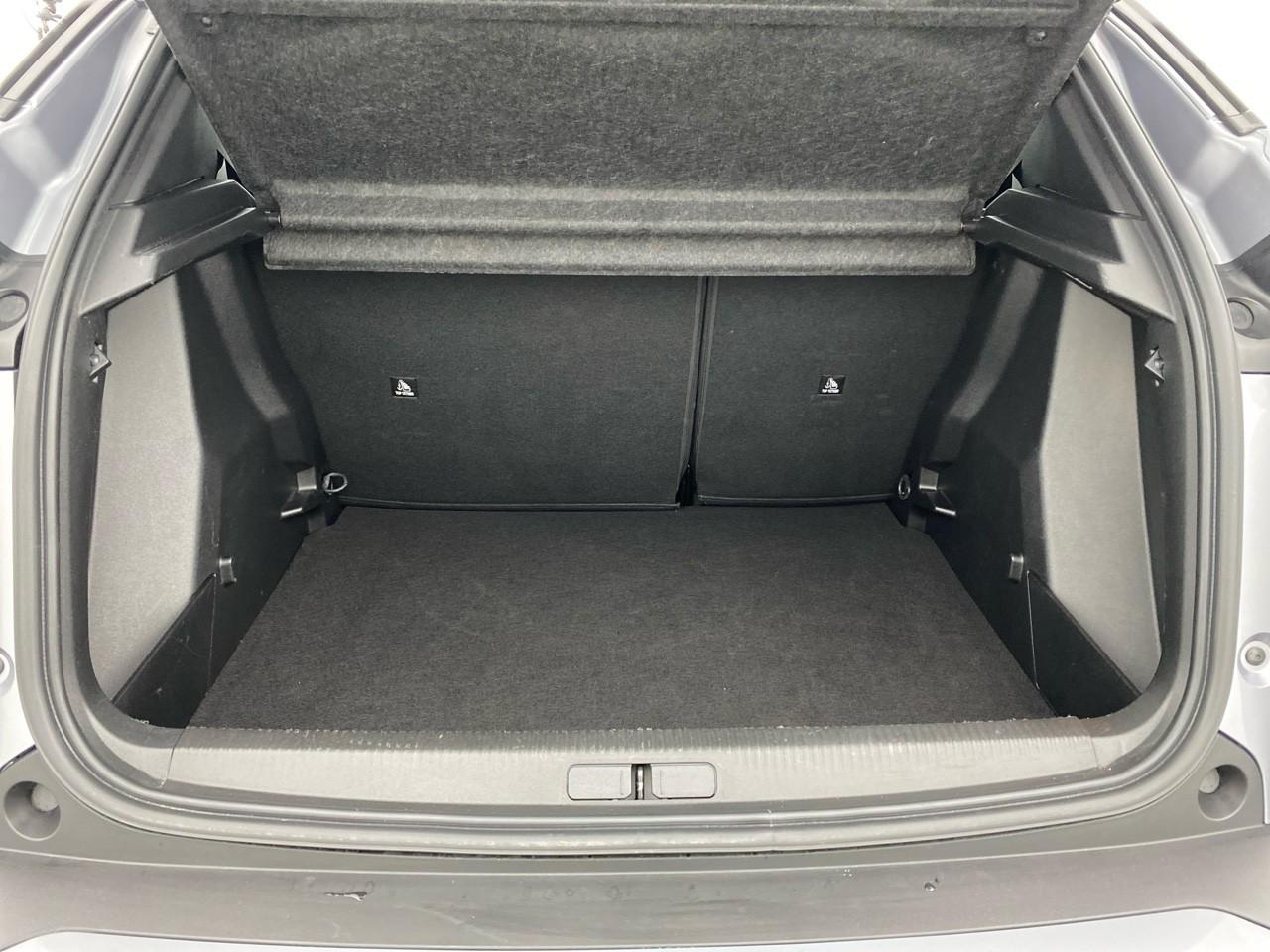 Peugeot 2008 hybrid 145 e-dcs6 style — photo 6