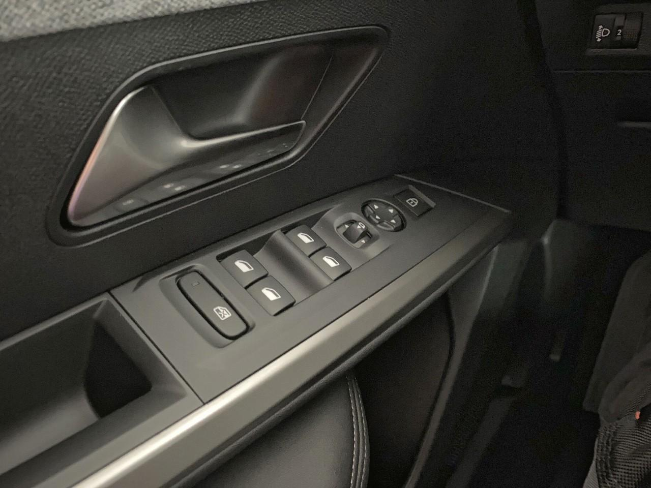 Peugeot 3008 hybrid 145 e-dcs6 allure business — photo 20