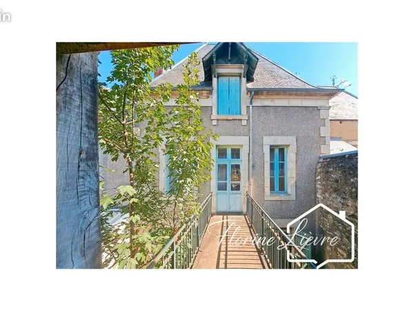 Maison 10 pièces 205 m²