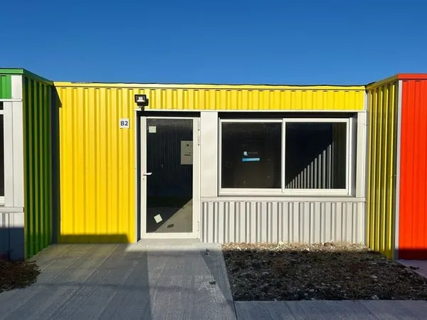 Local professionnel 57 m²