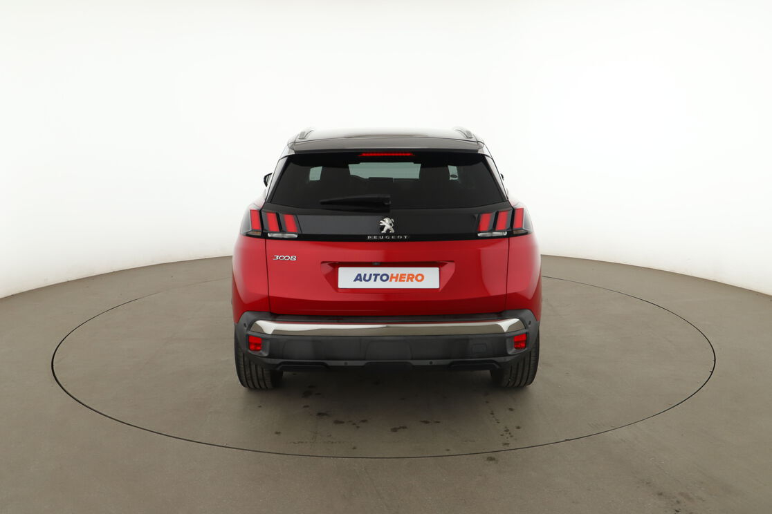 Peugeot 3008 1.2 PureTech Crossway EAT6 — photo 4