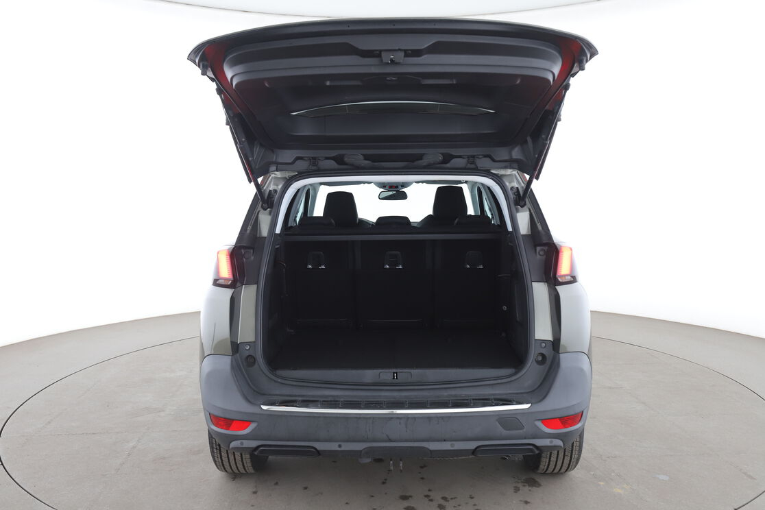 Peugeot 5008 1.5 Blue-HDi Allure — photo 16
